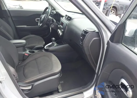 2015 Kia Soul z USA, uszkodzony, nr VIN KNDJN2A26F7778224